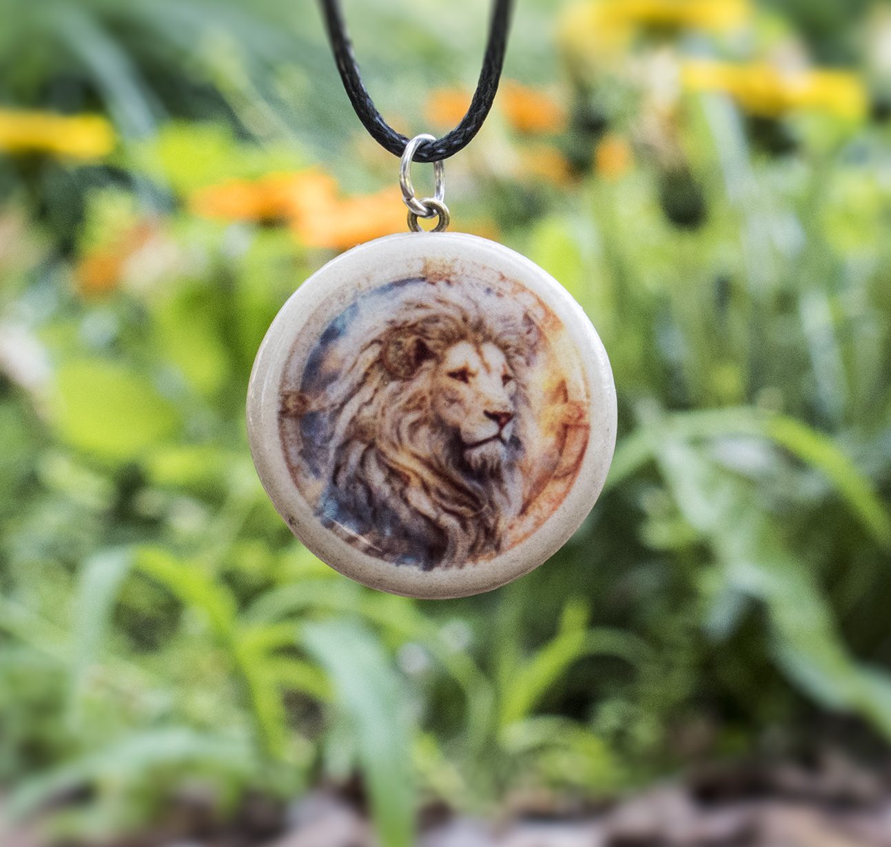 Men's     Lion necklace